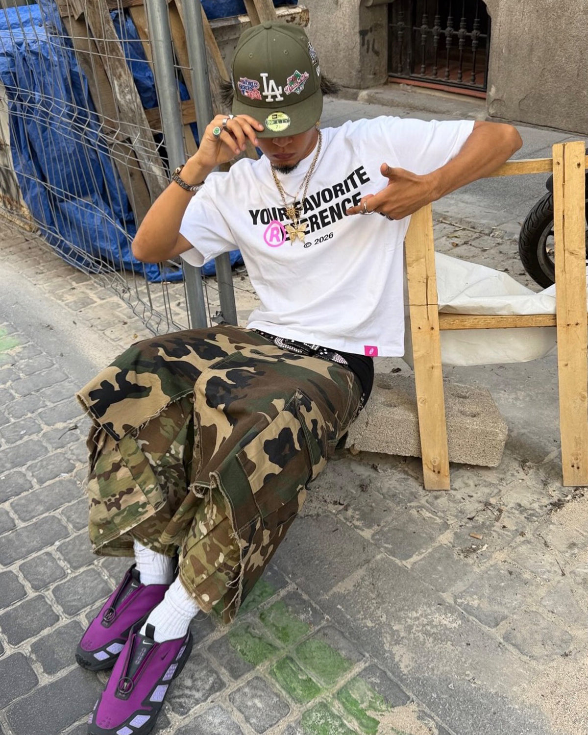 FAV. REFERENCE TEE